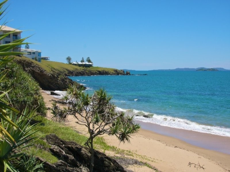 11 Amoria Avenue, Emu Park QLD 4710