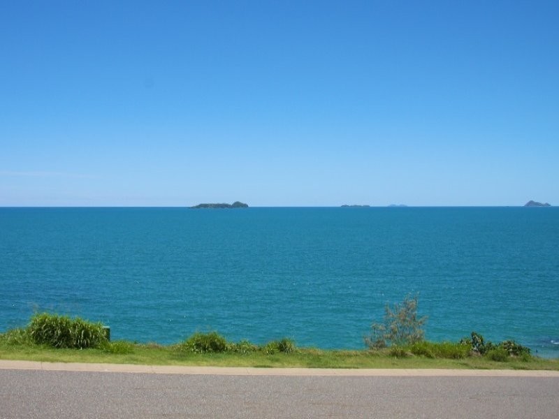 11 Amoria Avenue, Emu Park QLD 4710