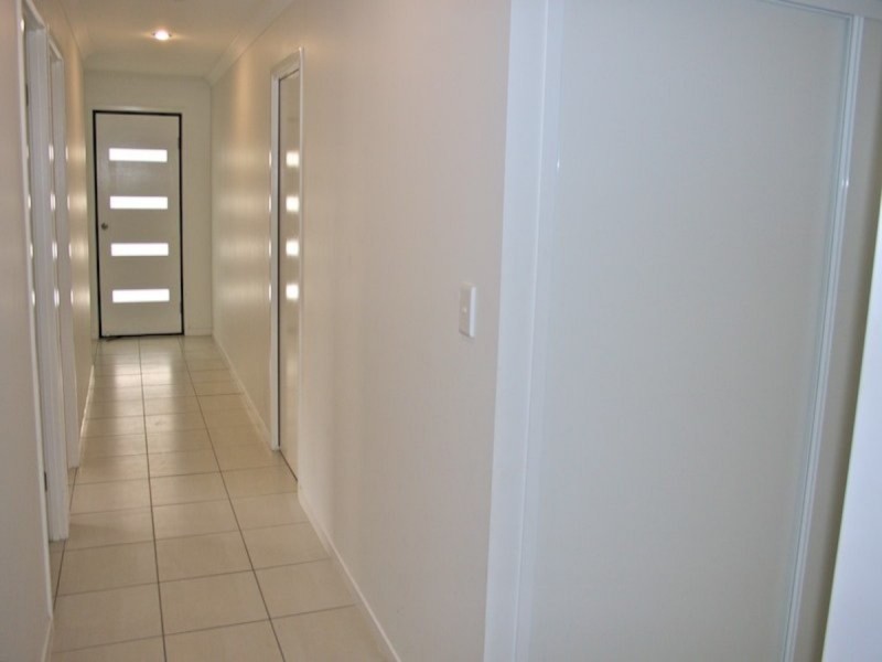 10 The Peak, Zilzie QLD 4710