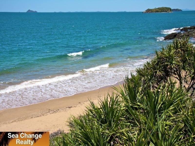 8 Amoria Avenue, Emu Park QLD 4710