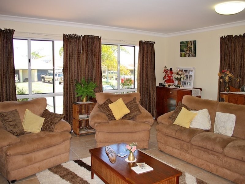 13 San Marino Way, Zilzie QLD 4710