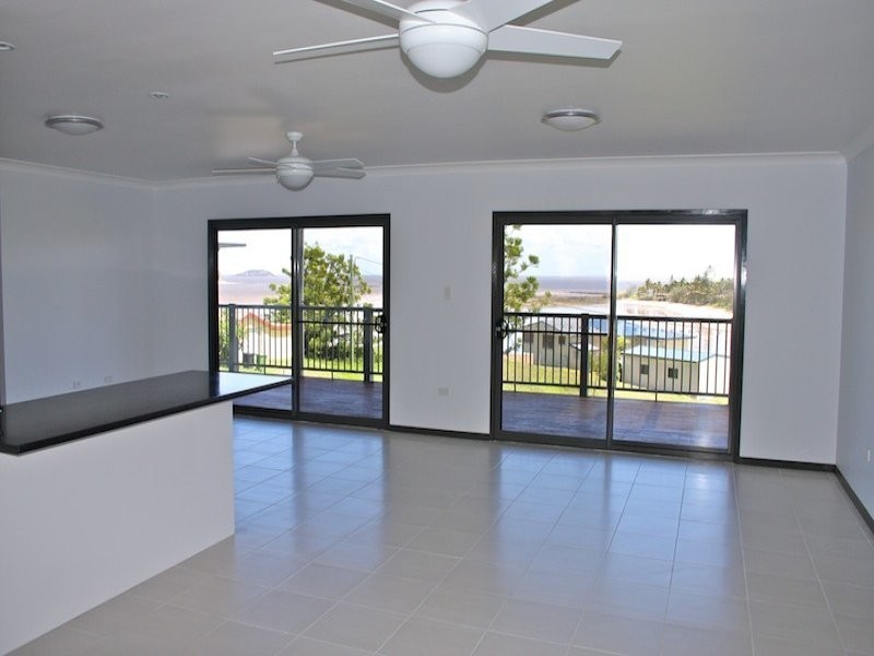 92 Larnach Street, Emu Park QLD 4710