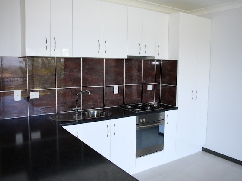 92 Larnach Street, Emu Park QLD 4710