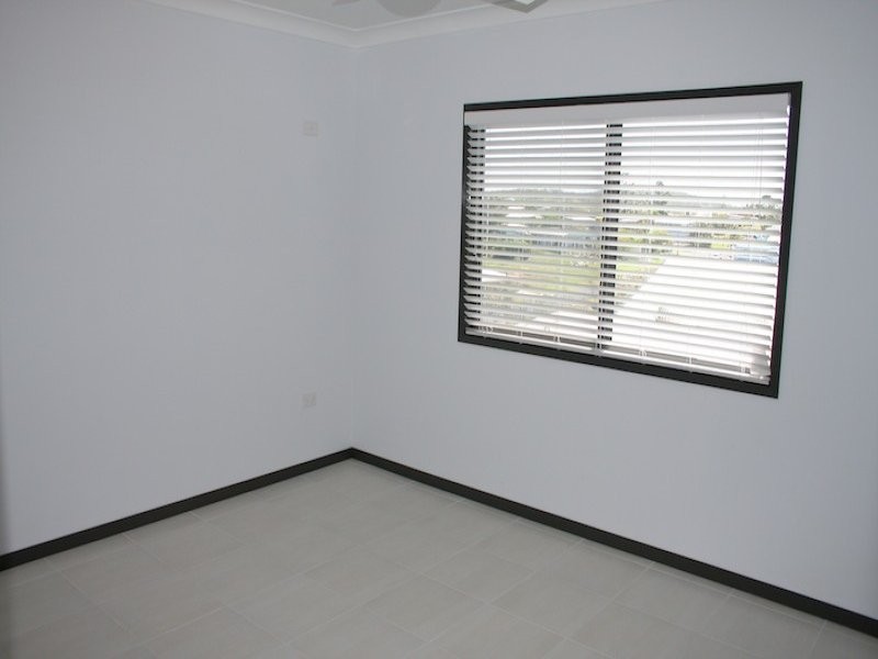 92 Larnach Street, Emu Park QLD 4710