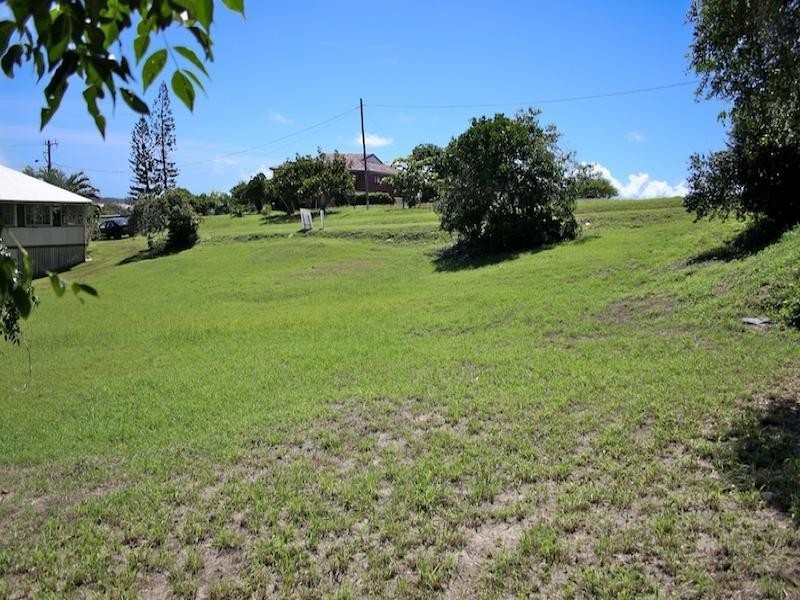 22 Bright Street, Emu Park QLD 4710