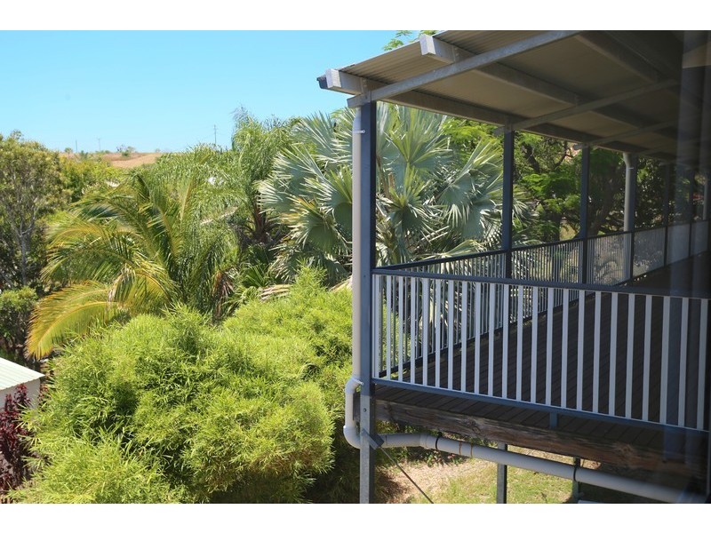 11 Gap Street, Emu Park QLD 4710