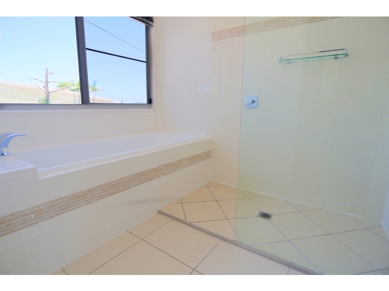 11 Gap Street, Emu Park QLD 4710