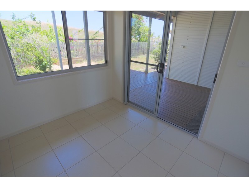 11 Gap Street, Emu Park QLD 4710