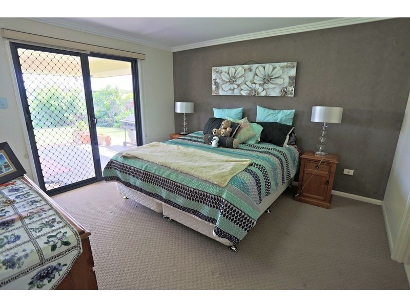 10 Eagle Heights, Zilzie QLD 4710