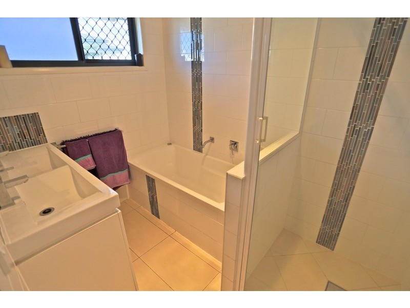 10 Eagle Heights, Zilzie QLD 4710