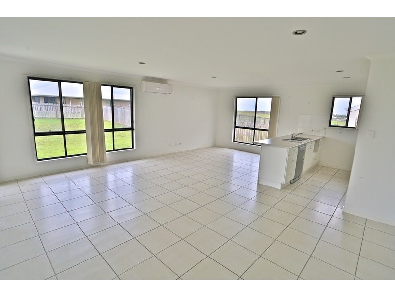 32 The Ridge Way, Zilzie QLD 4710