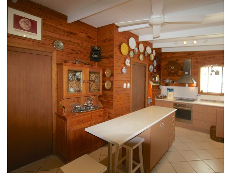 60 Schofield Parade, Keppel Sands QLD 4702