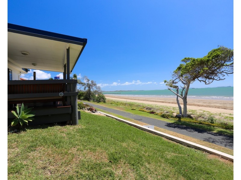 60 Schofield Parade, Keppel Sands QLD 4702