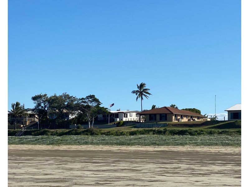 60 Schofield Parade, Keppel Sands QLD 4702
