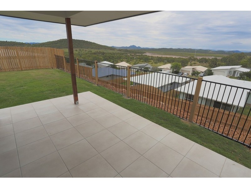 13 Ocean View Drive, Zilzie QLD 4710