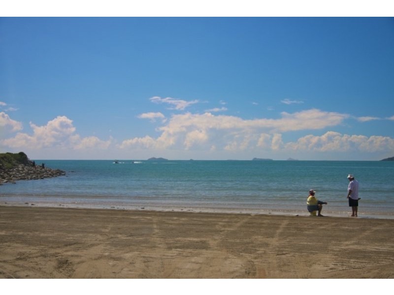 16 Waterpark Drive, Mulambin QLD 4703