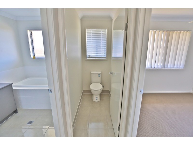 2 Barramundi Street, Mulambin QLD 4703