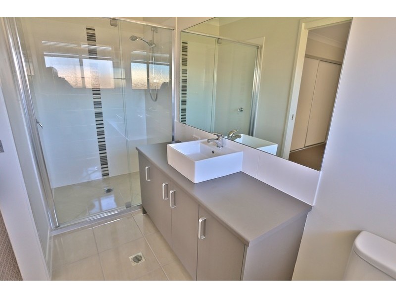 2 Barramundi Street, Mulambin QLD 4703