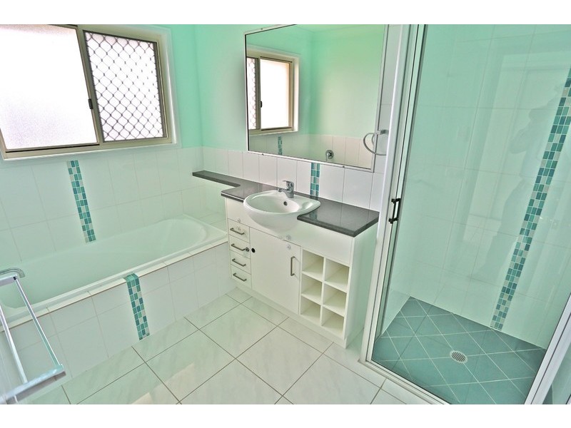 10 New Forest Road, Zilzie QLD 4710