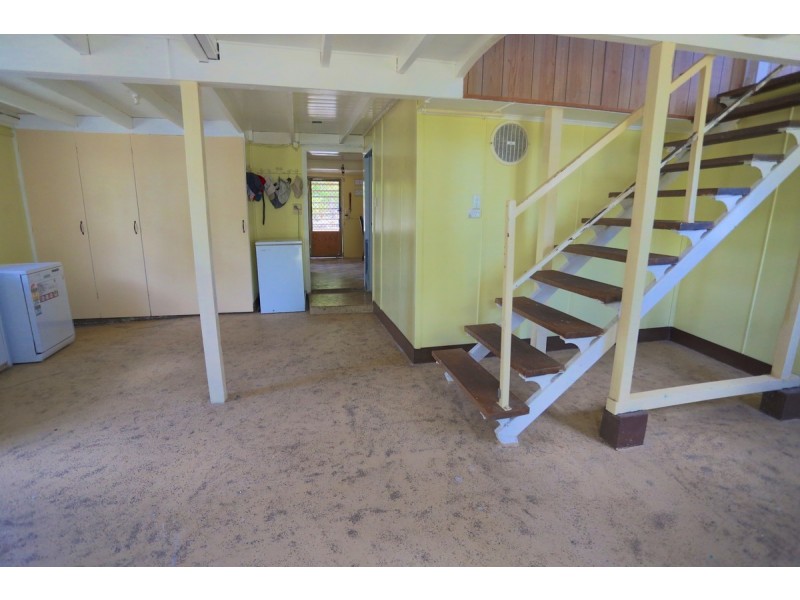 43 Cemetery Road, Cawarral QLD 4702