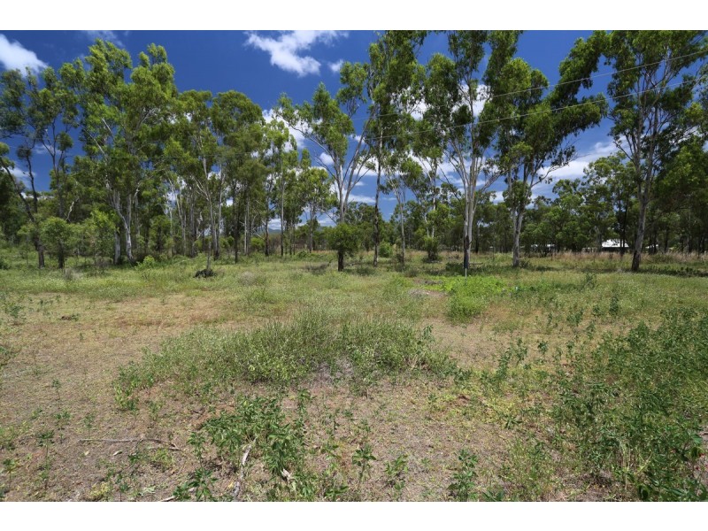 43 Cemetery Road, Cawarral QLD 4702