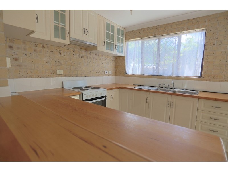 16 Felix Street, Cawarral QLD 4702