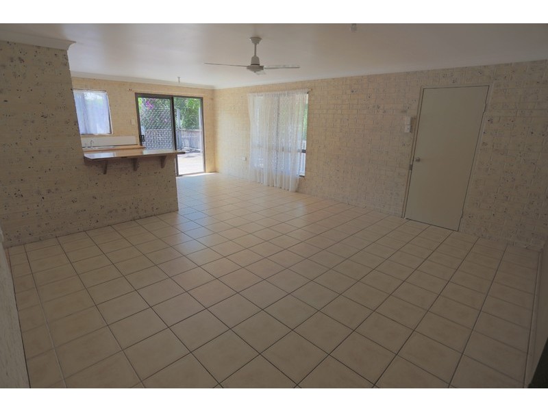16 Felix Street, Cawarral QLD 4702