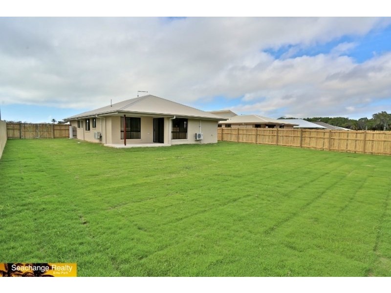 24 Beachside Circuit, Mulambin QLD 4703