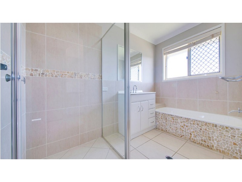 11 Sorrento Way, Zilzie QLD 4710