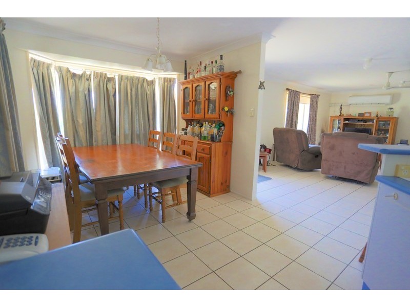 24 Lyndhurst Avenue, Emu Park QLD 4710