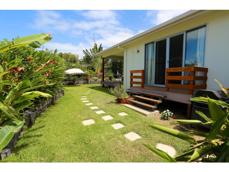 47 Cocoanut Point Drive, Zilzie QLD 4710