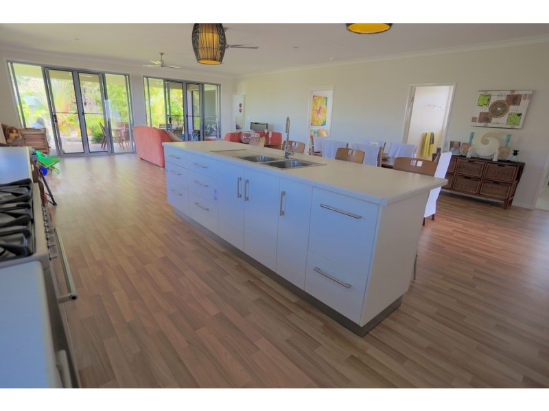 47 Cocoanut Point Drive, Zilzie QLD 4710