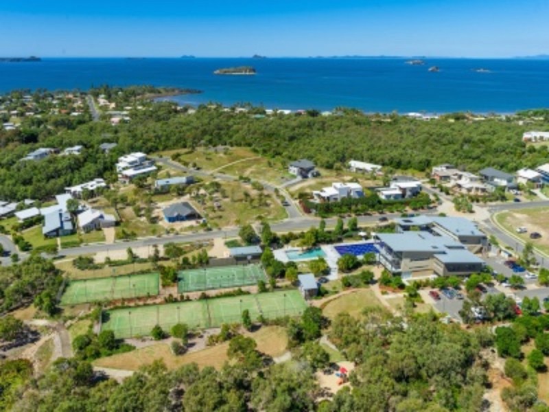 47 Cocoanut Point Drive, Zilzie QLD 4710