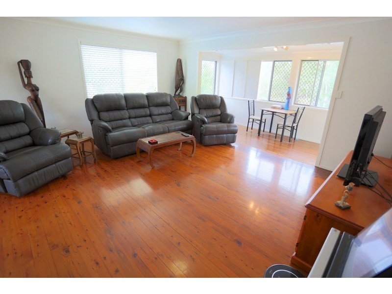 19 Pears Street, Emu Park QLD 4710