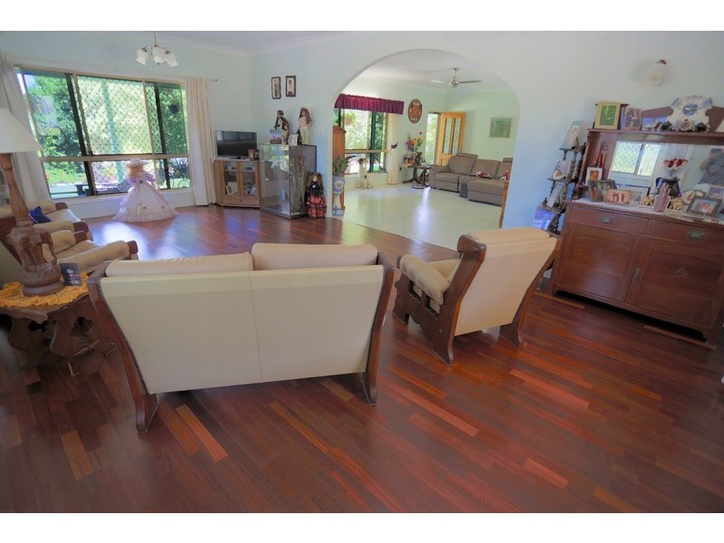 11-13 Fairbairn Court, Emu Park QLD 4710