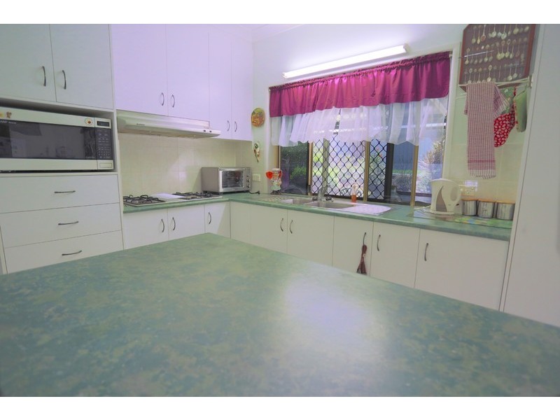 11-13 Fairbairn Court, Emu Park QLD 4710