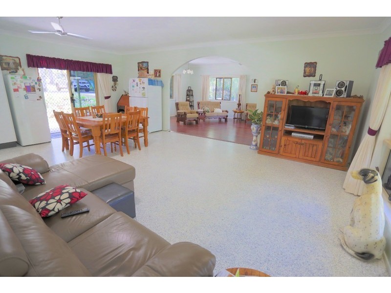 11-13 Fairbairn Court, Emu Park QLD 4710