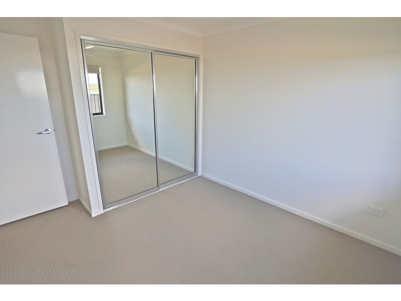 25 Hoop Avenue, Hidden Valley QLD 4703