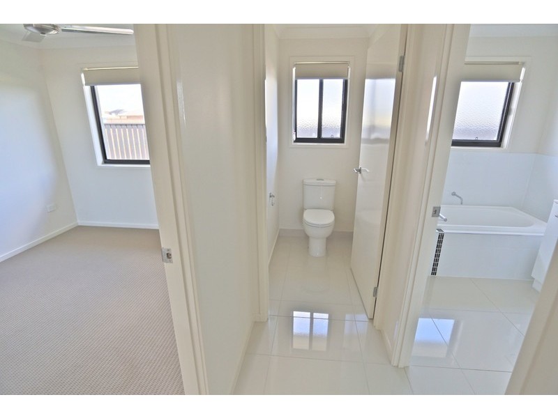 25 Hoop Avenue, Hidden Valley QLD 4703