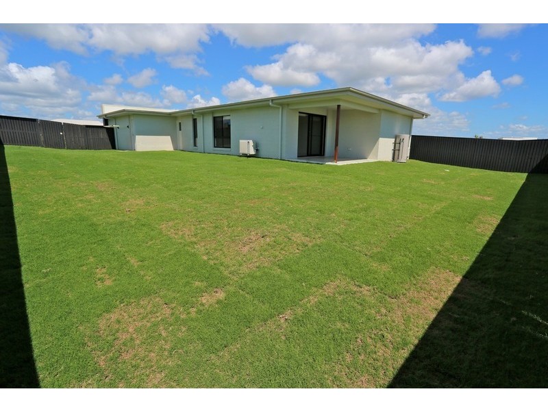 25 Hoop Avenue, Hidden Valley QLD 4703