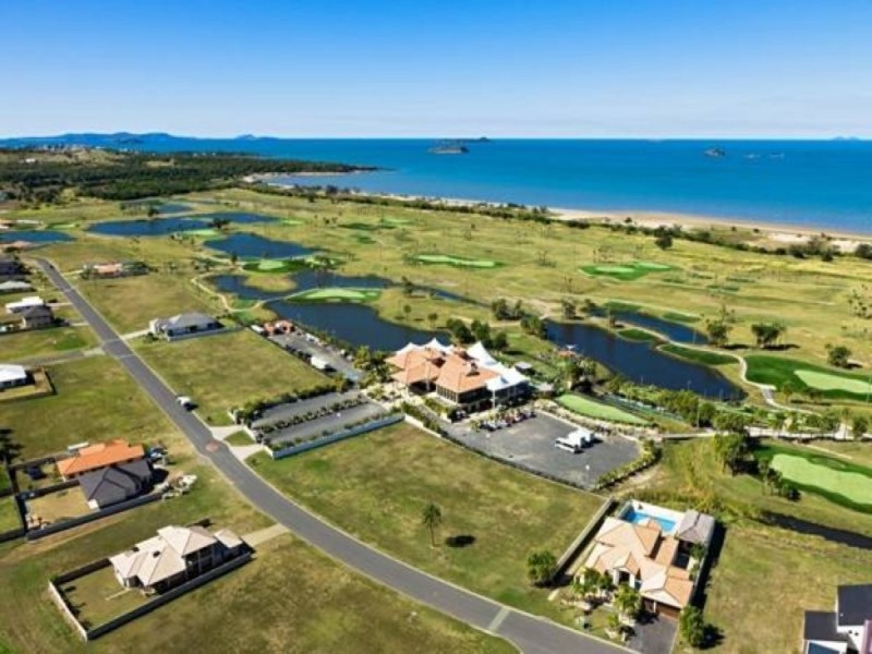 13 Falcon Crest, Emu Park QLD 4710