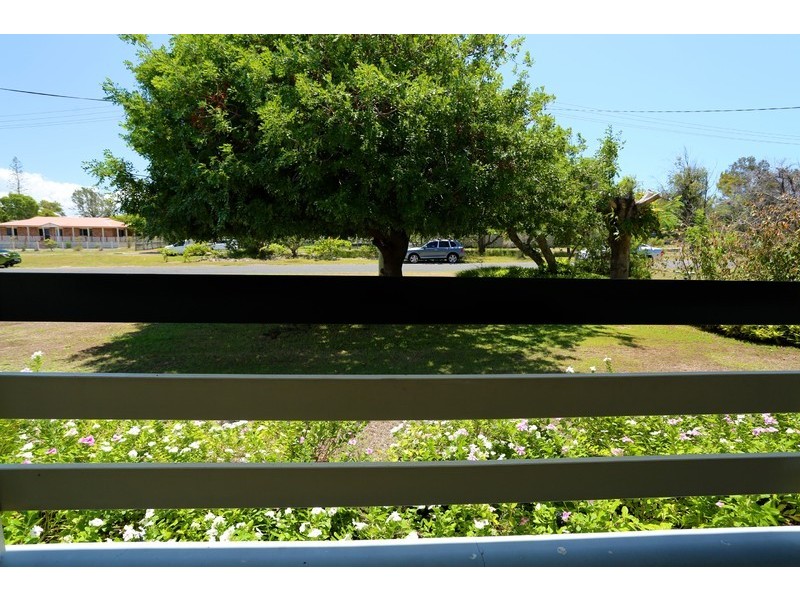 6 Crane Street, Emu Park QLD 4710