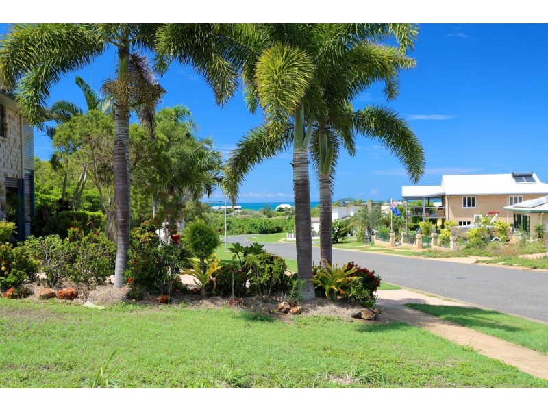 2 White Haven Court, Emu Park QLD 4710