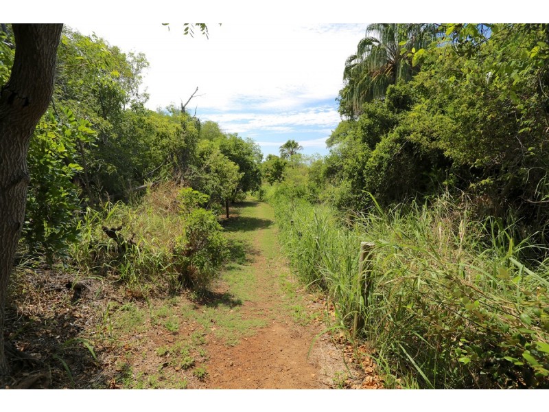 2 White Haven Court, Emu Park QLD 4710