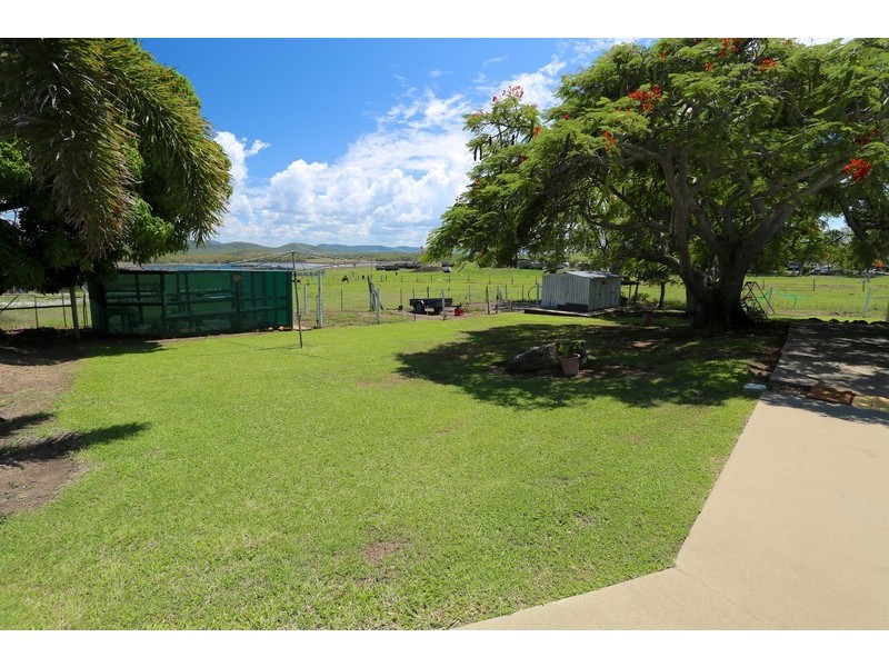 48 Nelson Street, Emu Park QLD 4710