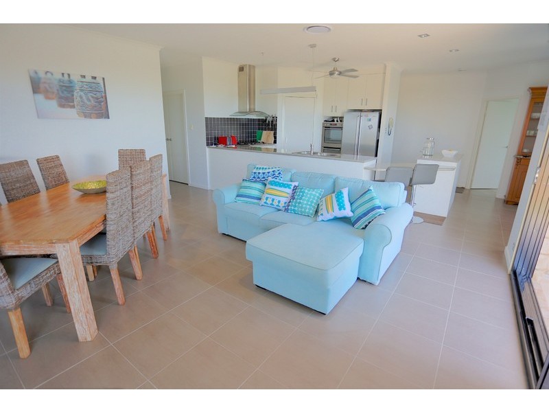 42 Hawke Street, Emu Park QLD 4710