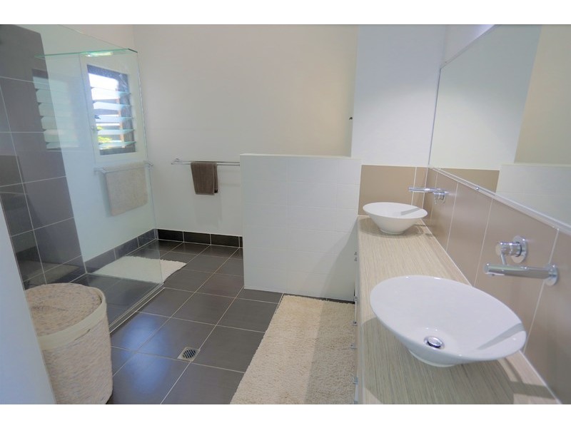 42 Hawke Street, Emu Park QLD 4710