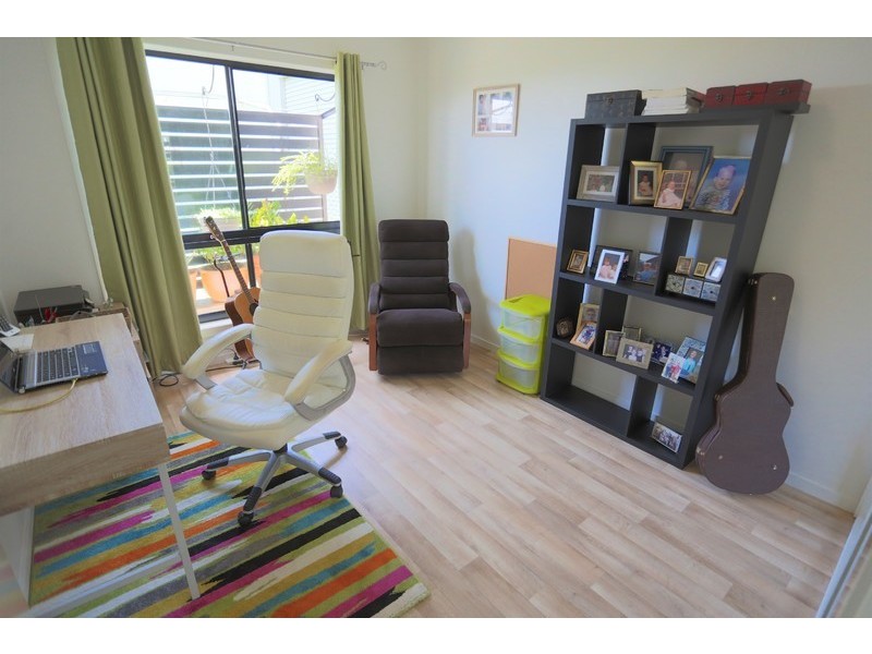 42 Hawke Street, Emu Park QLD 4710