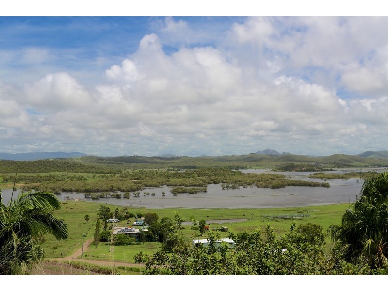 42 Hawke Street, Emu Park QLD 4710