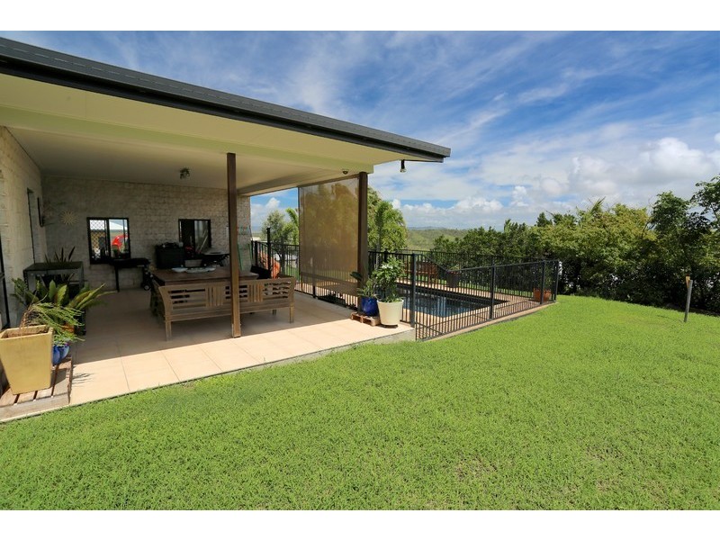 42 Hawke Street, Emu Park QLD 4710